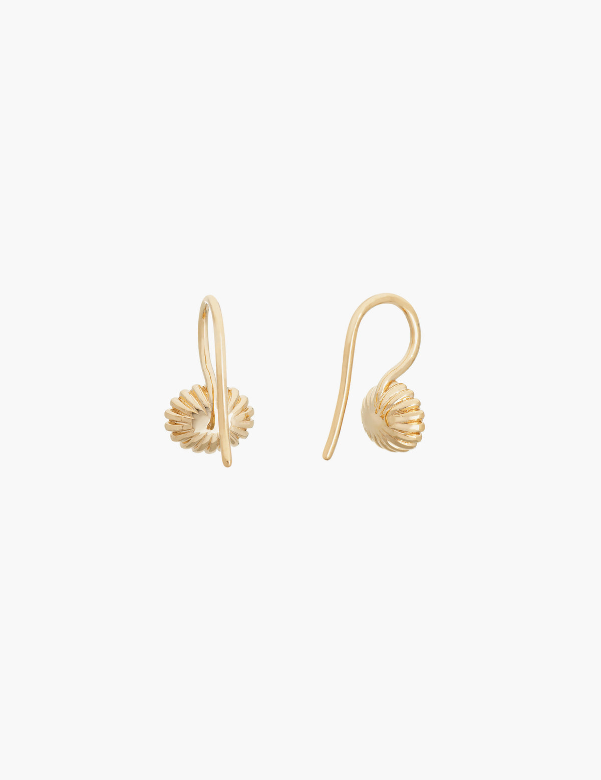 Scallop Earrings Customizable Setting